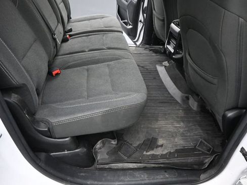 Used 2020 RAM 1500 Big Horn AWD/4WD image 18