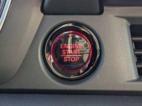 New 2025 Honda Pilot EX-L image 29