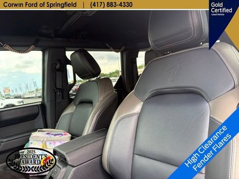 Used 2025 Ford Bronco Outer Banks w/ Sasquatch Package AWD/4WD image 19