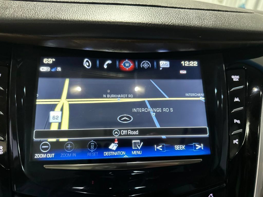Used 2020 Cadillac Escalade Luxury AWD/4WD image 20
