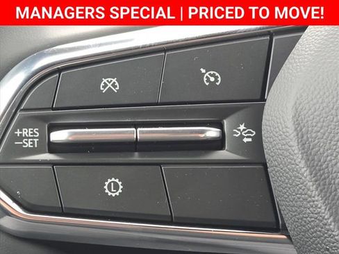 New 2026 Chevrolet Traverse LT w/ Driver Confidence Package image 28