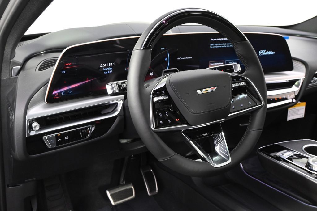 New 2026 Cadillac Lyriq V w/ LPO, Onyx Lite Package AWD/4WD image 11