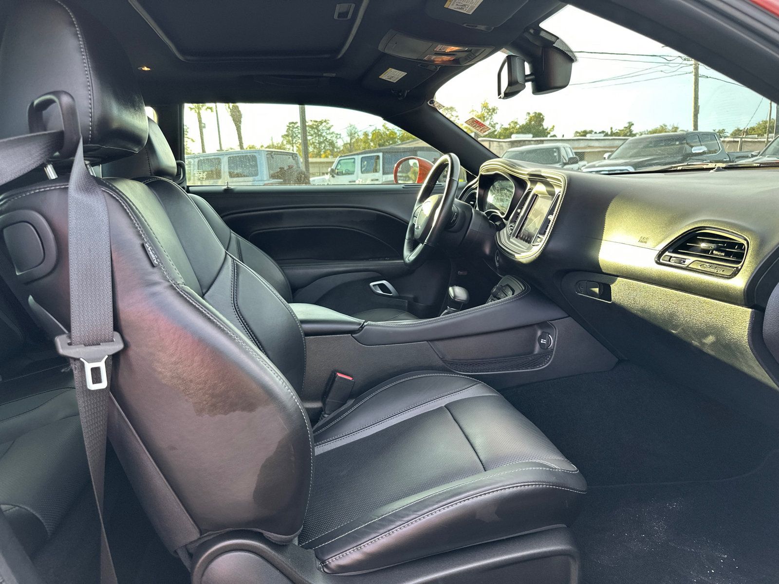 Used 2023 Dodge Challenger SXT w/ Plus Package RWD image 14
