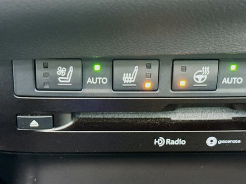 Used 2022 Lexus ES 350 w/ Premium Package image 21