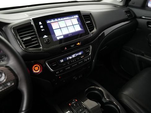 Used 2020 Honda Pilot Touring image 18