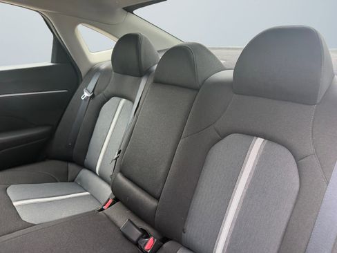 Used 2021 Hyundai Sonata SEL FWD image 15