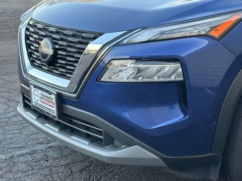 Used 2023 Nissan Rogue SV AWD/4WD image 8