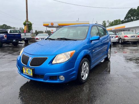 Used 2007 Pontiac Vibe w/ Preferred Package FWD image 3