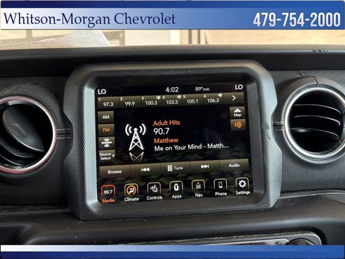 Used 2022 Jeep Wrangler Unlimited Sahara w/ Cold Weather Group AWD/4WD image 16