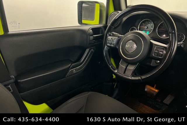 Used 2017 Jeep Wrangler Unlimited Sport w/ Connectivity Group AWD/4WD image 11
