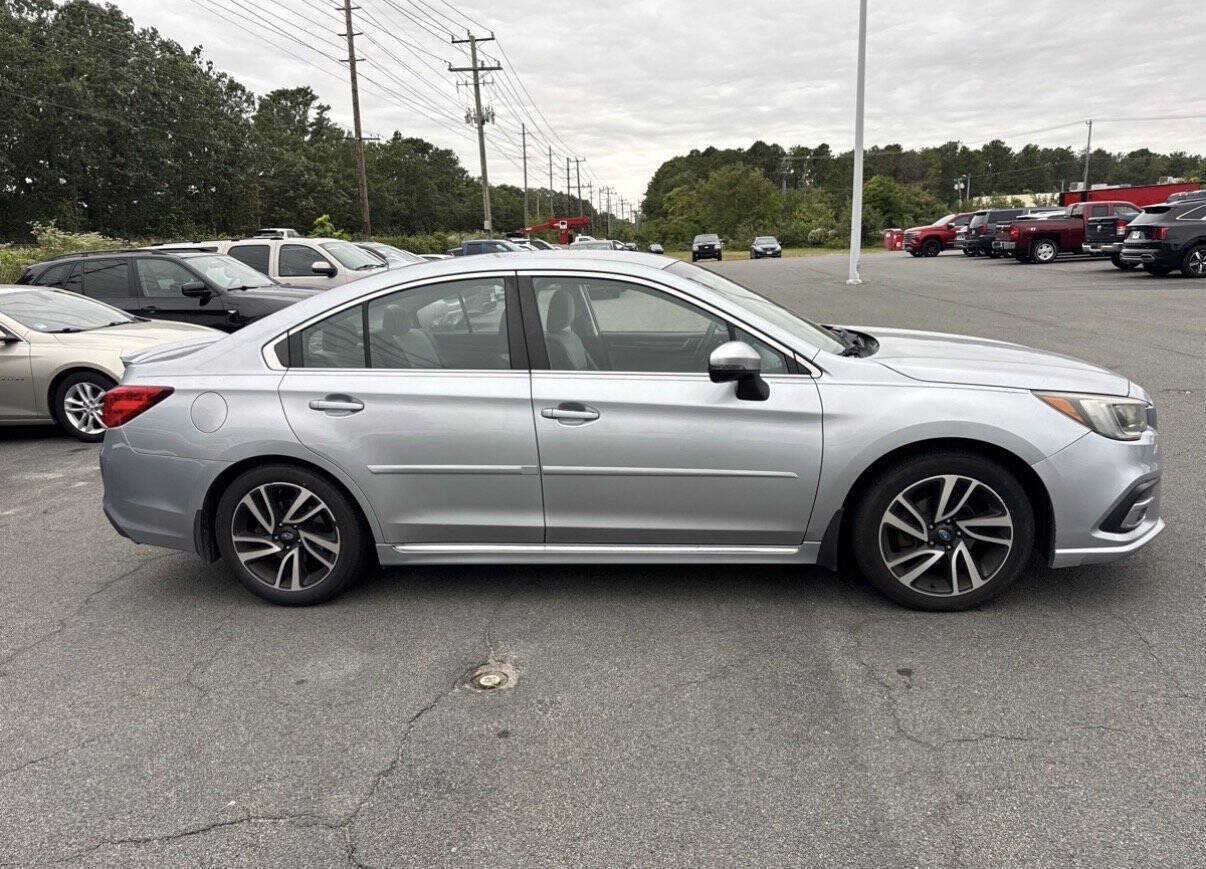 Used 2019 Subaru Legacy 2.5i Sport AWD/4WD image 3