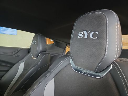 Used 2019 Chevrolet Camaro SS image 16