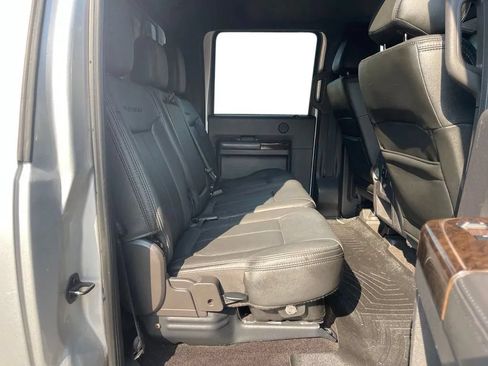 Used 2016 Ford F250 Platinum w/ FX4 Off-Road Package AWD/4WD image 22
