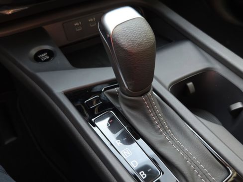 New 2026 Nissan Sentra SV w/ Floor Mat Package FWD image 15