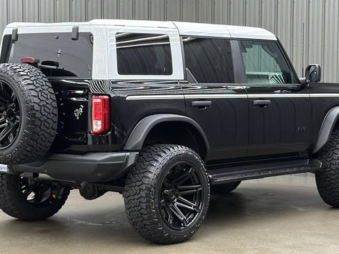 Used 2026 Ford Bronco Heritage Edition AWD/4WD image 5