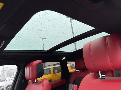 Used 2020 Land Rover Range Rover Sport HST image 21