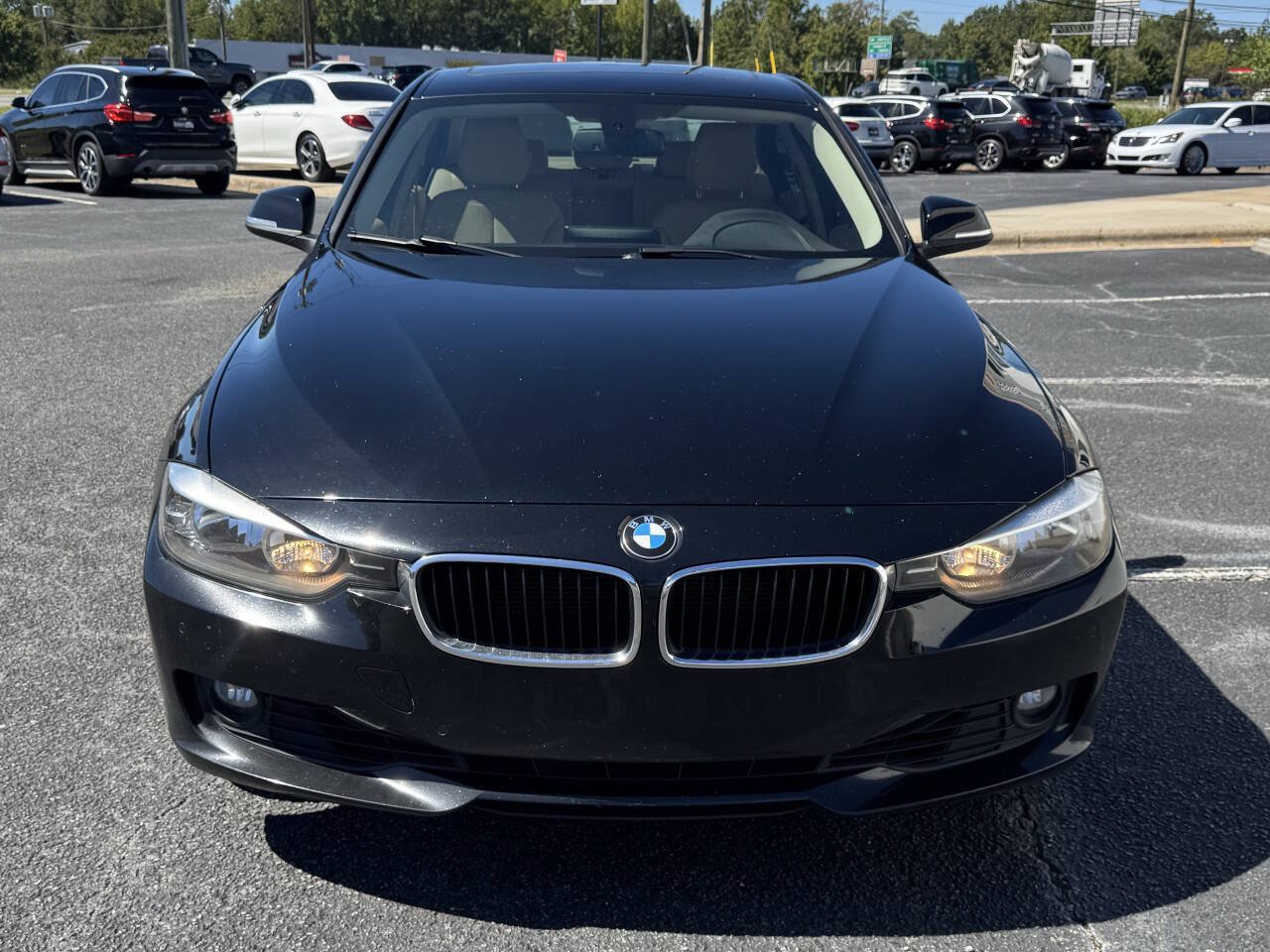 Used 2015 BMW 328i Sedan w/ Driver Assistance Package RWD image 2