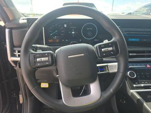 Used 2024 Hyundai Santa Fe Limited image 7