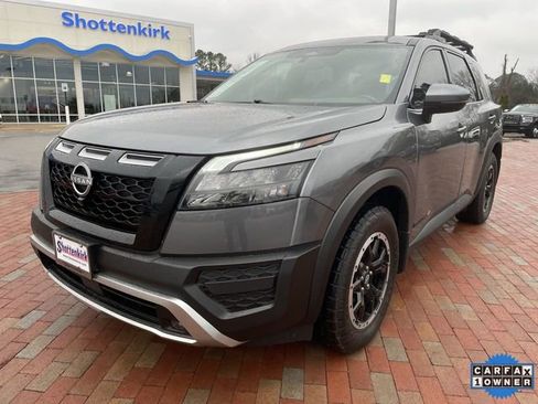Used 2024 Nissan Pathfinder Rock Creek image 1