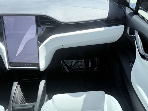 Used 2020 Tesla Model X Long Range AWD/4WD image 49