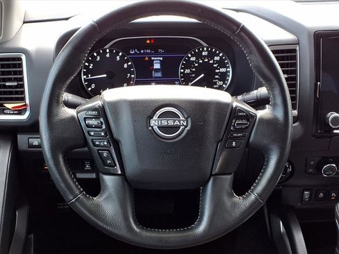 Used 2023 Nissan Frontier SV w/ Technology Package image 20