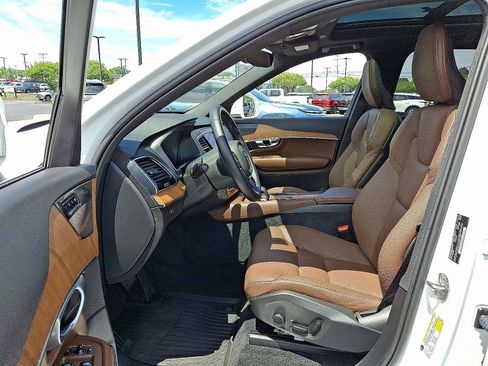 Used 2024 Volvo XC90 B6 Plus w/ Protection Package image 14