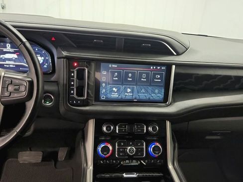 Used 2023 GMC Yukon Denali image 24