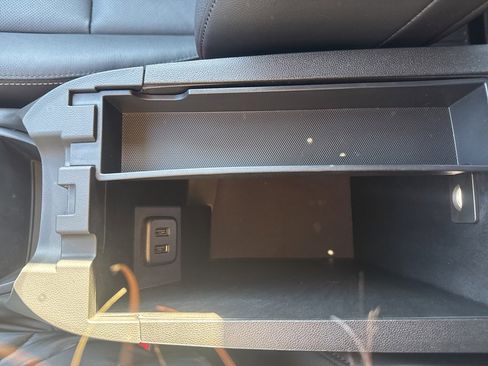 Used 2021 Chevrolet Equinox Premier image 19