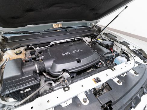 Used 2022 Chevrolet Colorado LT w/ LT Convenience Package image 30