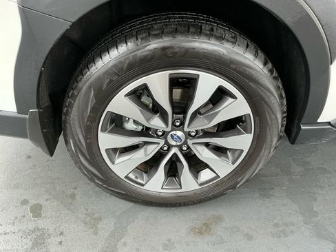 Certified 2025 Subaru Outback Limited w/ Popular Package #2 image 29