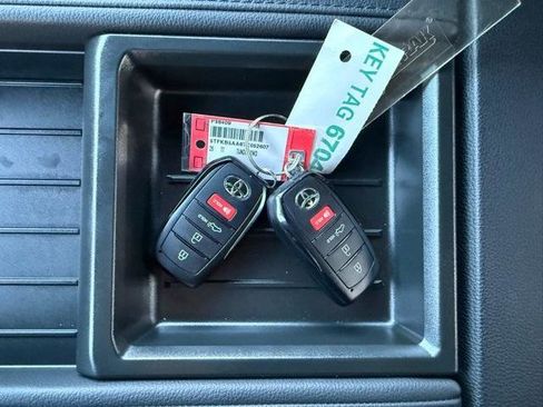 Used 2026 Toyota Tundra SR image 42