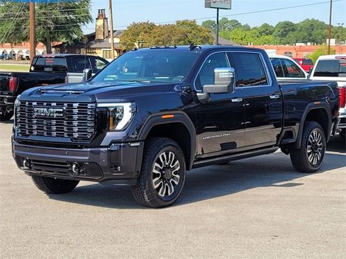 New 2026 GMC Sierra 2500 Denali Ultimate image 3
