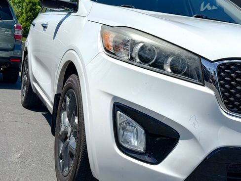 Used 2016 Kia Sorento SX AWD/4WD image 4