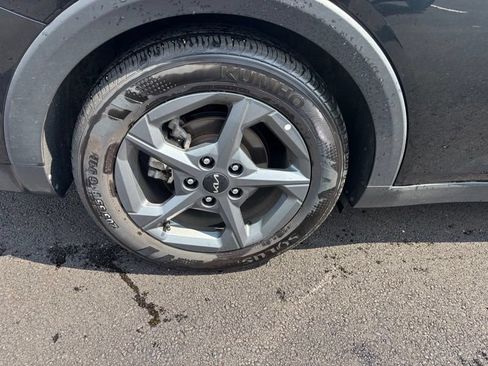 Certified 2025 Kia K4 FWD image 15