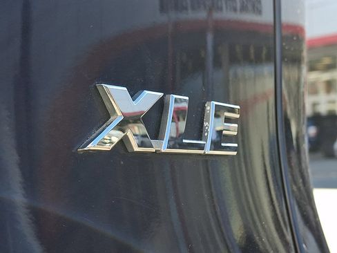 Used 2024 Toyota RAV4 XLE image 31