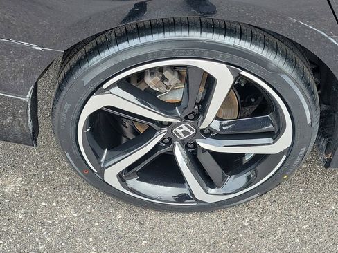 Used 2022 Honda Accord Sport image 7