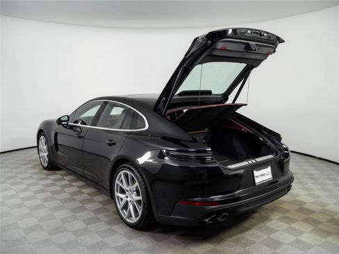 New 2026 Porsche Panamera 4 AWD/4WD image 34