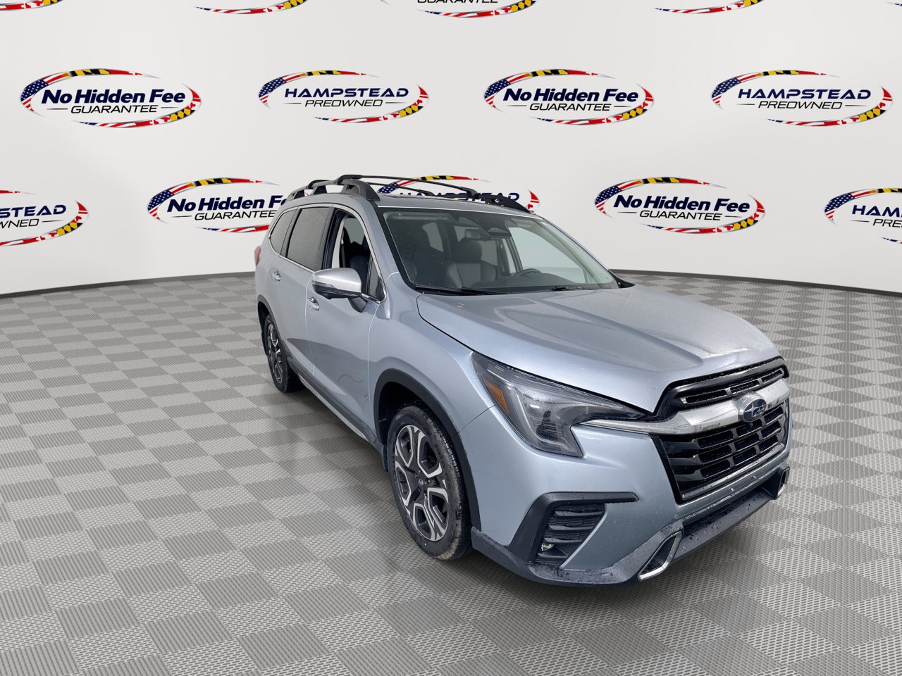 Used 2023 Subaru Ascent Touring AWD/4WD image 3