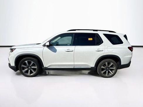 Used 2023 Honda Pilot Elite image 5