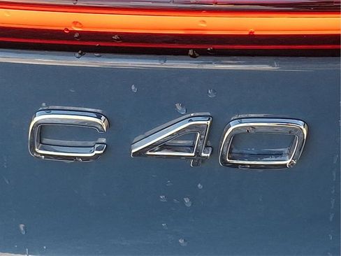 Used 2023 Volvo C40 Recharge Core image 29