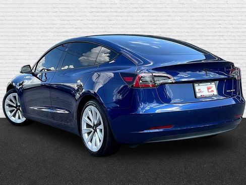 Used 2022 Tesla Model 3 Long Range AWD/4WD image 4