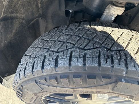 Used 2024 Tesla Cybertruck AWD Crew Cab image 29