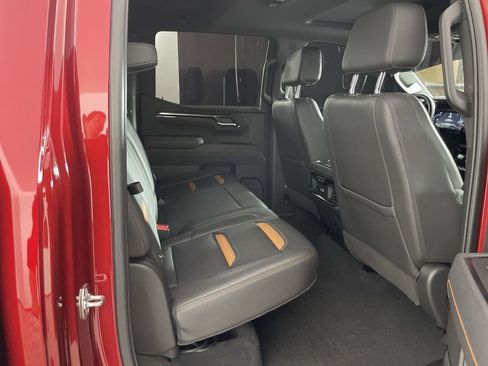 Used 2025 GMC Sierra 1500 AT4 w/ AT4 Premium Package image 27