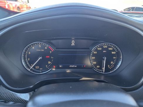 Used 2019 Cadillac XT4 Sport FWD image 17