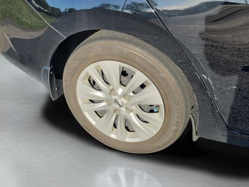 Used 2022 Nissan Sentra S w/ Electronics Package FWD image 22