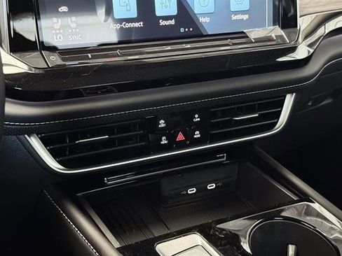 New 2025 Volkswagen Atlas SEL AWD/4WD image 19