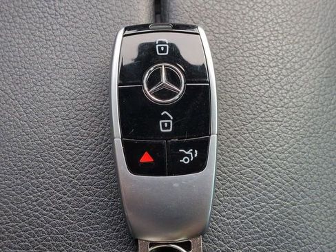 Used 2021 Mercedes-Benz E 350 Sedan image 29