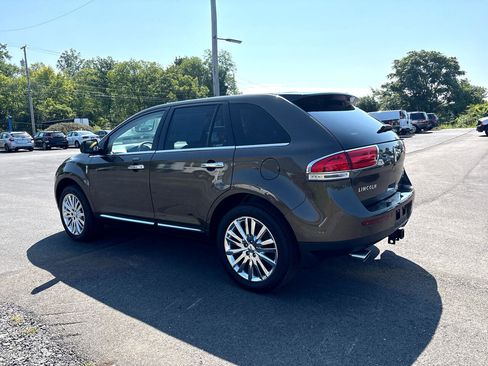 Used 2011 Lincoln MKX AWD w/ 102A Rapid Spec Order Code image 4