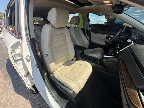 Used 2018 Honda CR-V Touring image 24