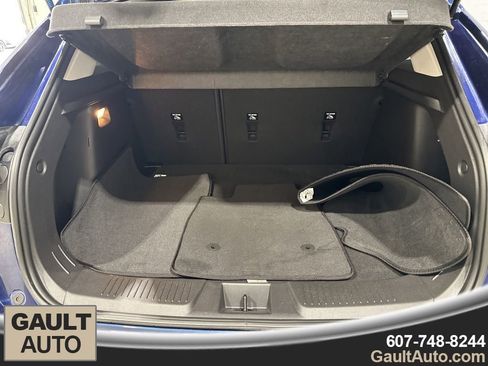 Used 2024 Chevrolet Trax LT w/ Driver Confidence Package image 15